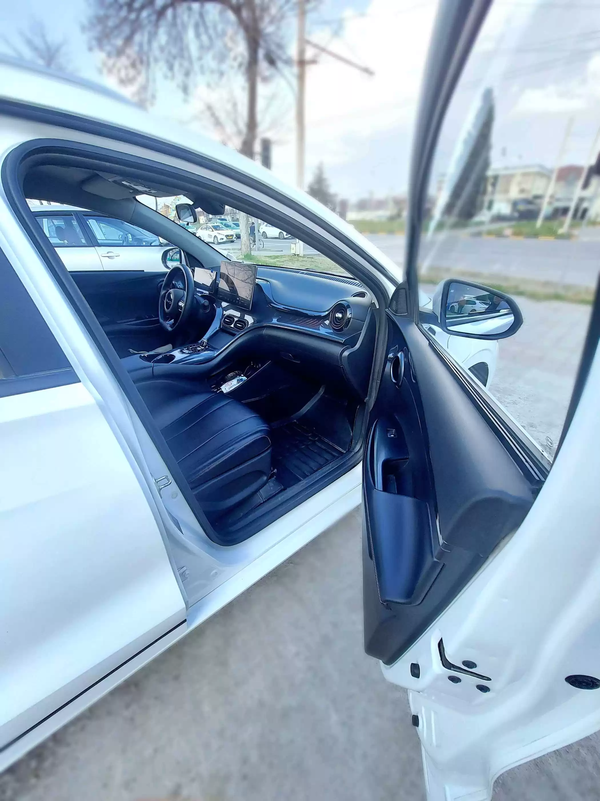 BYD E2 2024