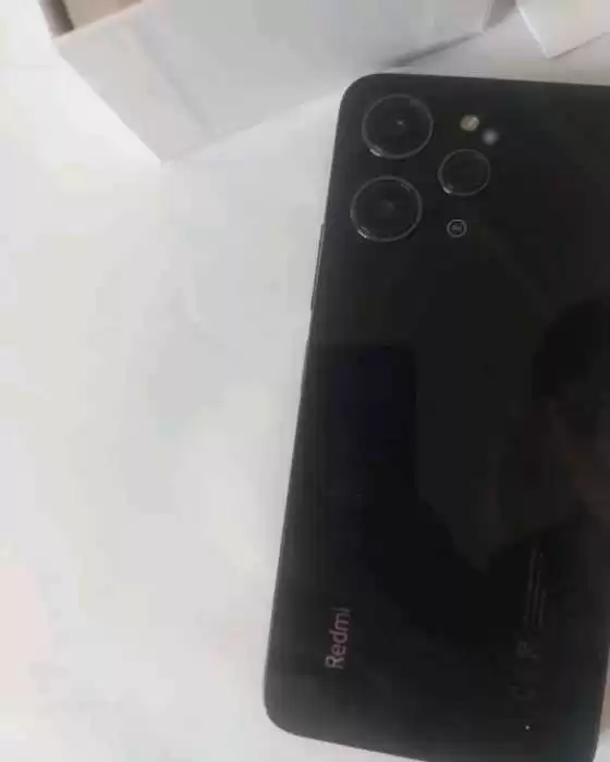 Redmi 12 