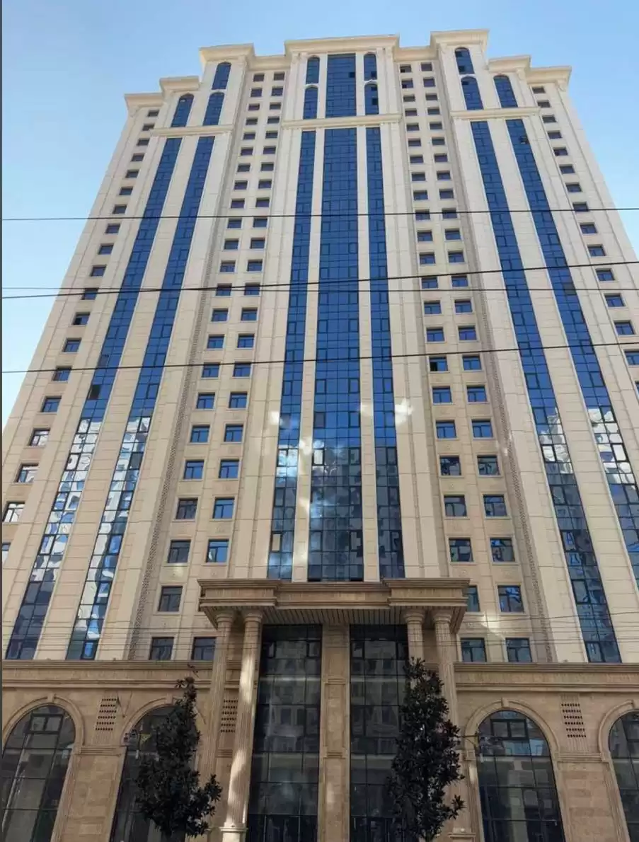 2-к квартира, 22 этаж, 91 м², айни