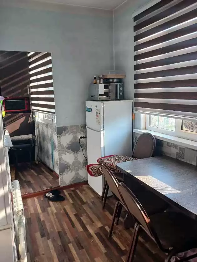 2-к квартира, 4 этаж, 42 м², Цирк. Фирдавси