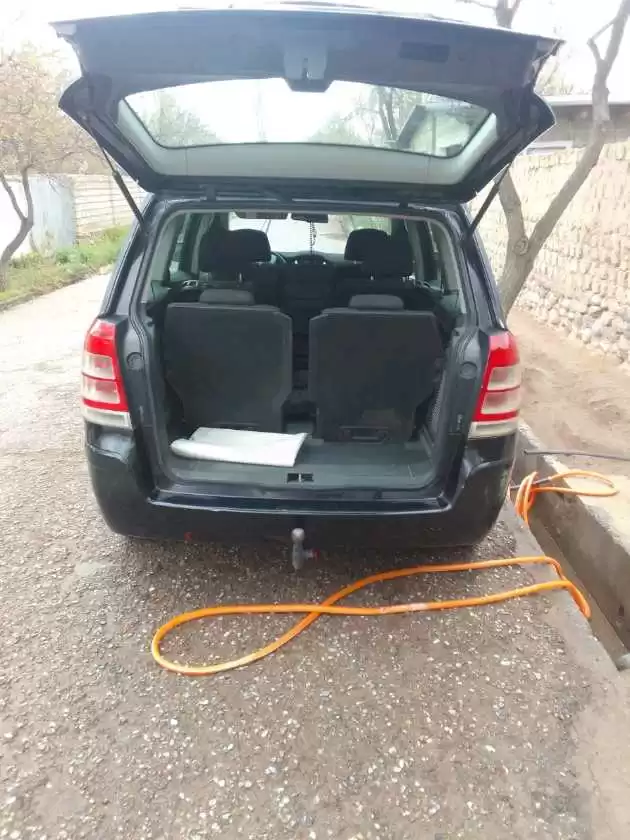 Opel Zafira 2009