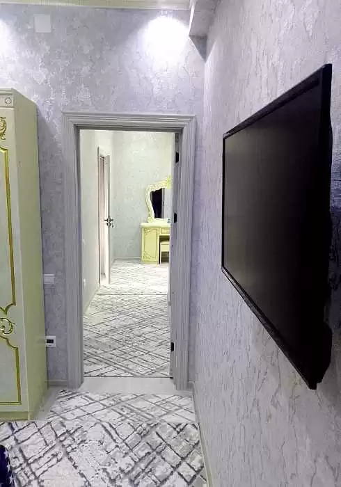 1-к квартира, 3 этаж, 47 м², 18 микрарайон