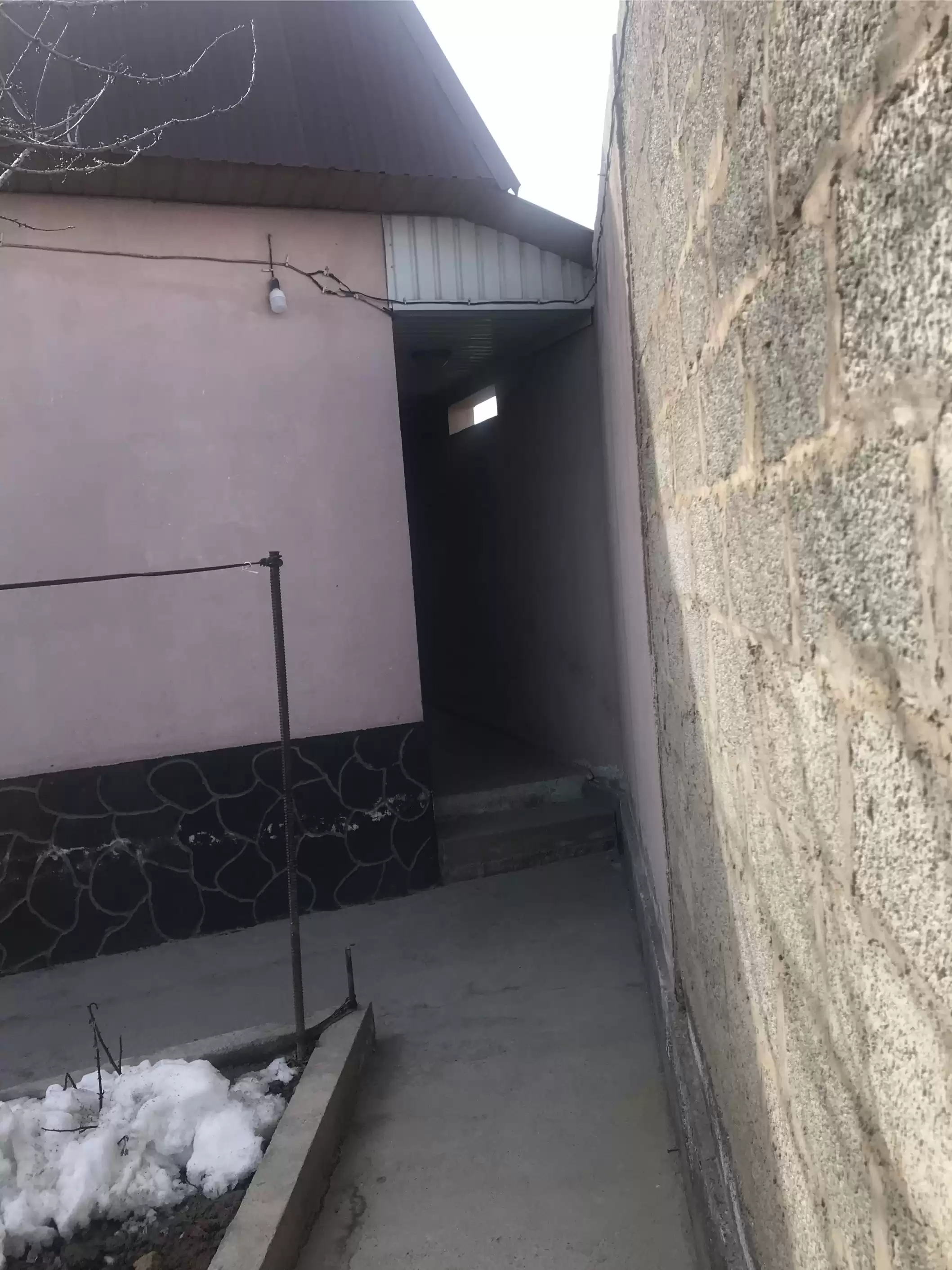1 этажный, 3-комн. дом, 70 м², 2 соток, истиклол