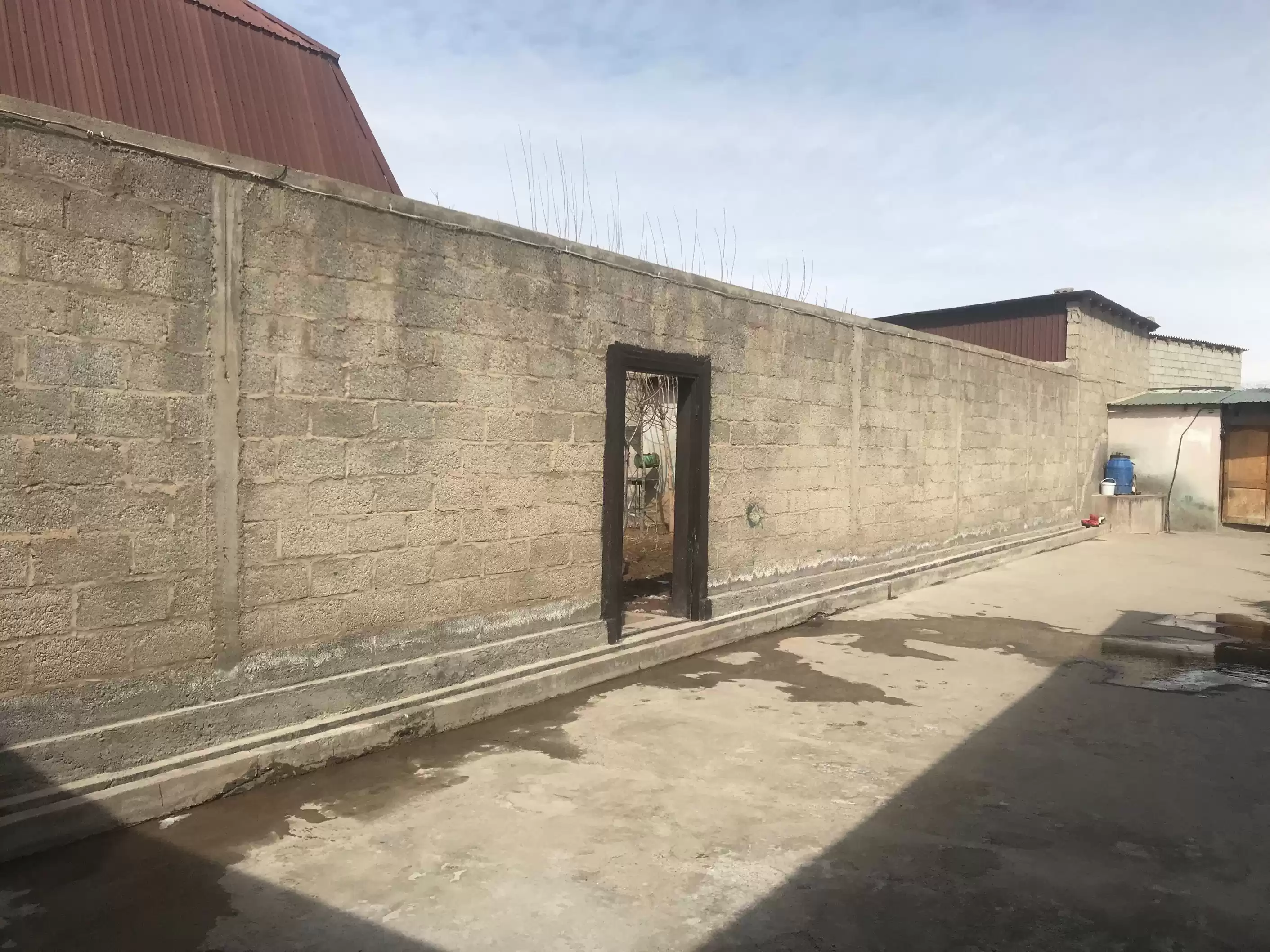 1 этажный, 3-комн. дом, 100 м², 4 соток, истиклол
