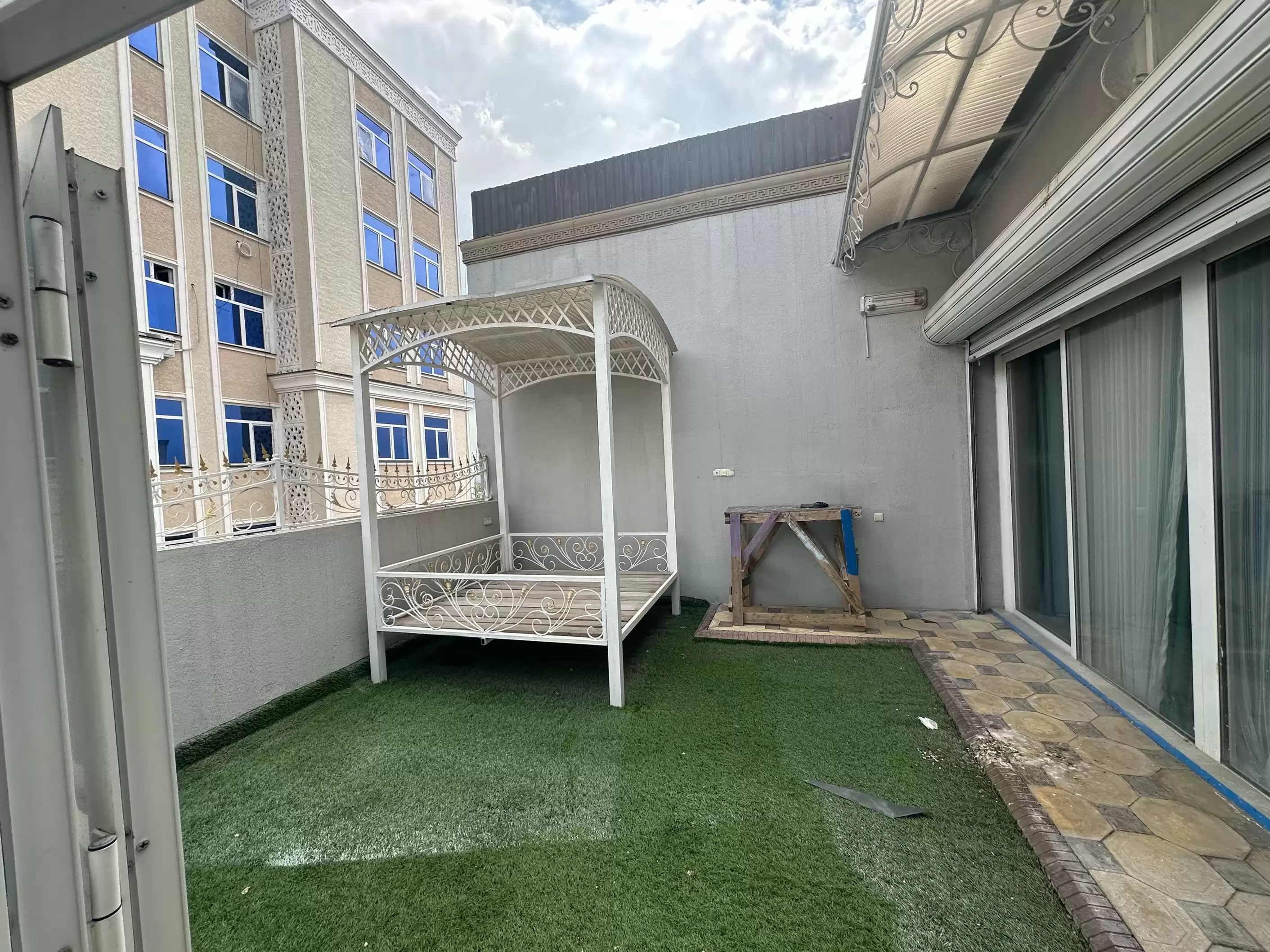 3-к квартира, 11 этаж, 115 м², Молодежный театр