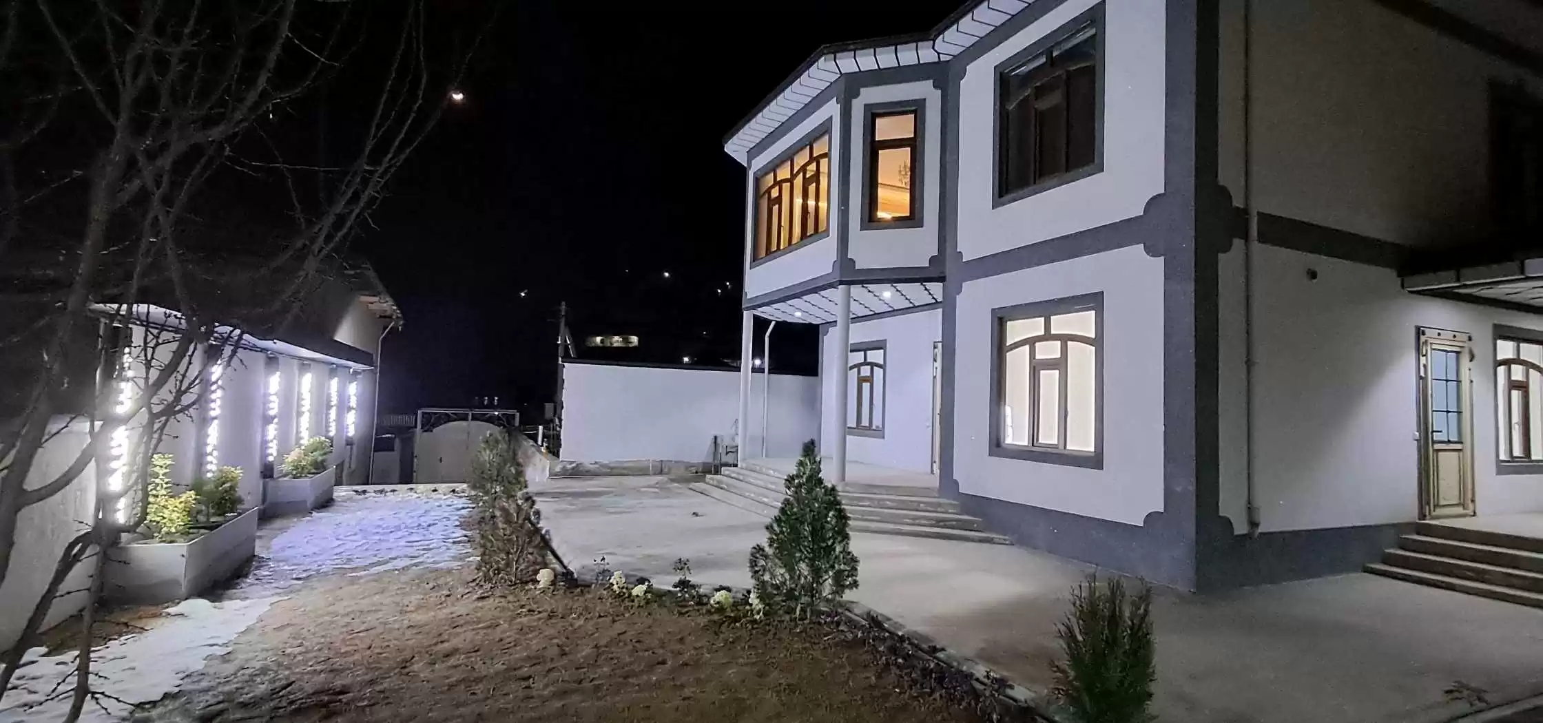 2 этажный, 6-комн. дом, 160 м², 5 соток, сино