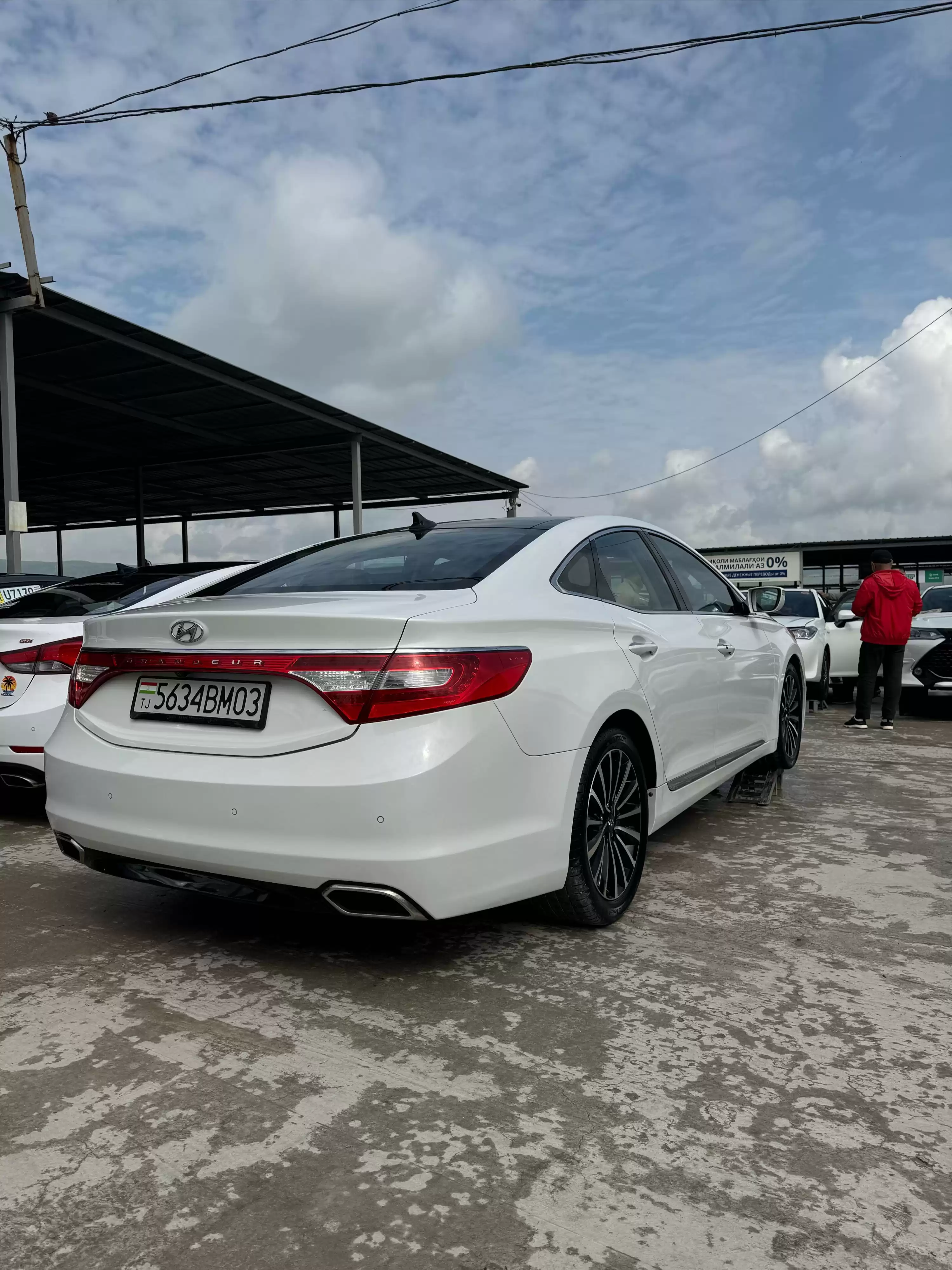 Hyundai Grandeur 2012