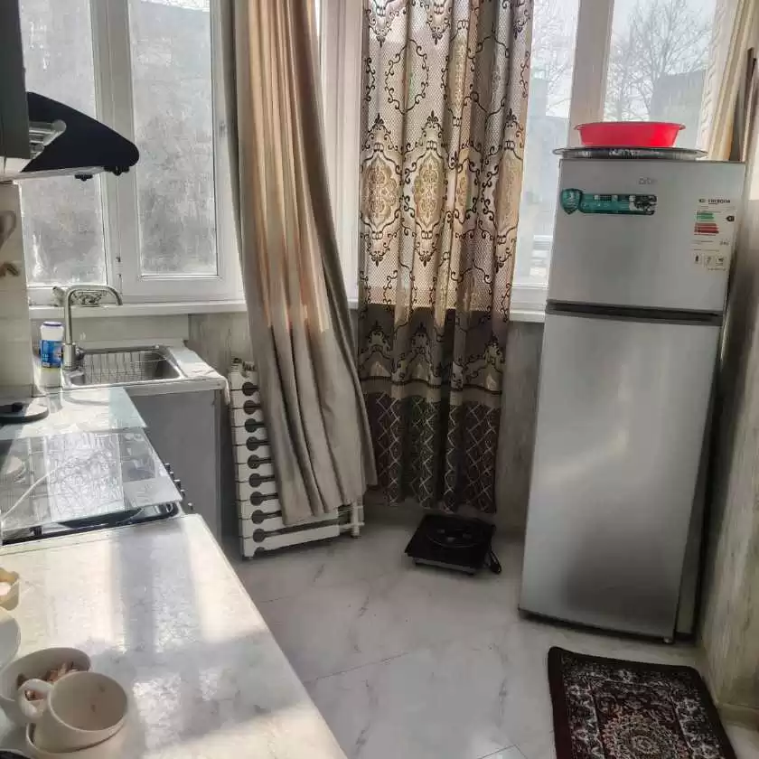 2-к квартира, 1 этаж, 61 м², 33