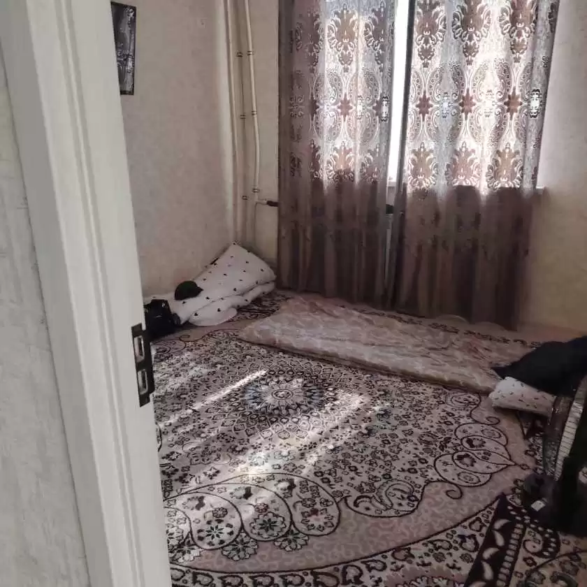 2-к квартира, 1 этаж, 61 м², 33