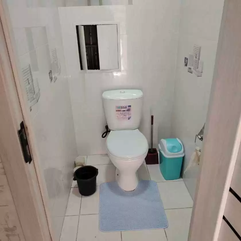 2-к квартира, 1 этаж, 61 м², 33