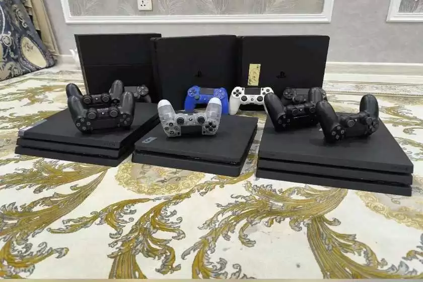 Sony playstation 4 pro 4k 1tb 9.00