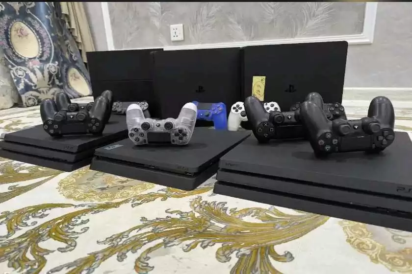Sony playstation 4 pro 4k 1tb 9.00