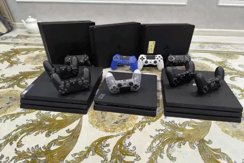 Sony playstation 4 pro 4k 1tb 9.00