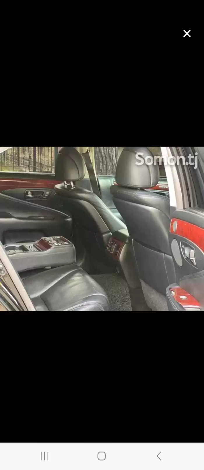 Lexus Ls series 2010