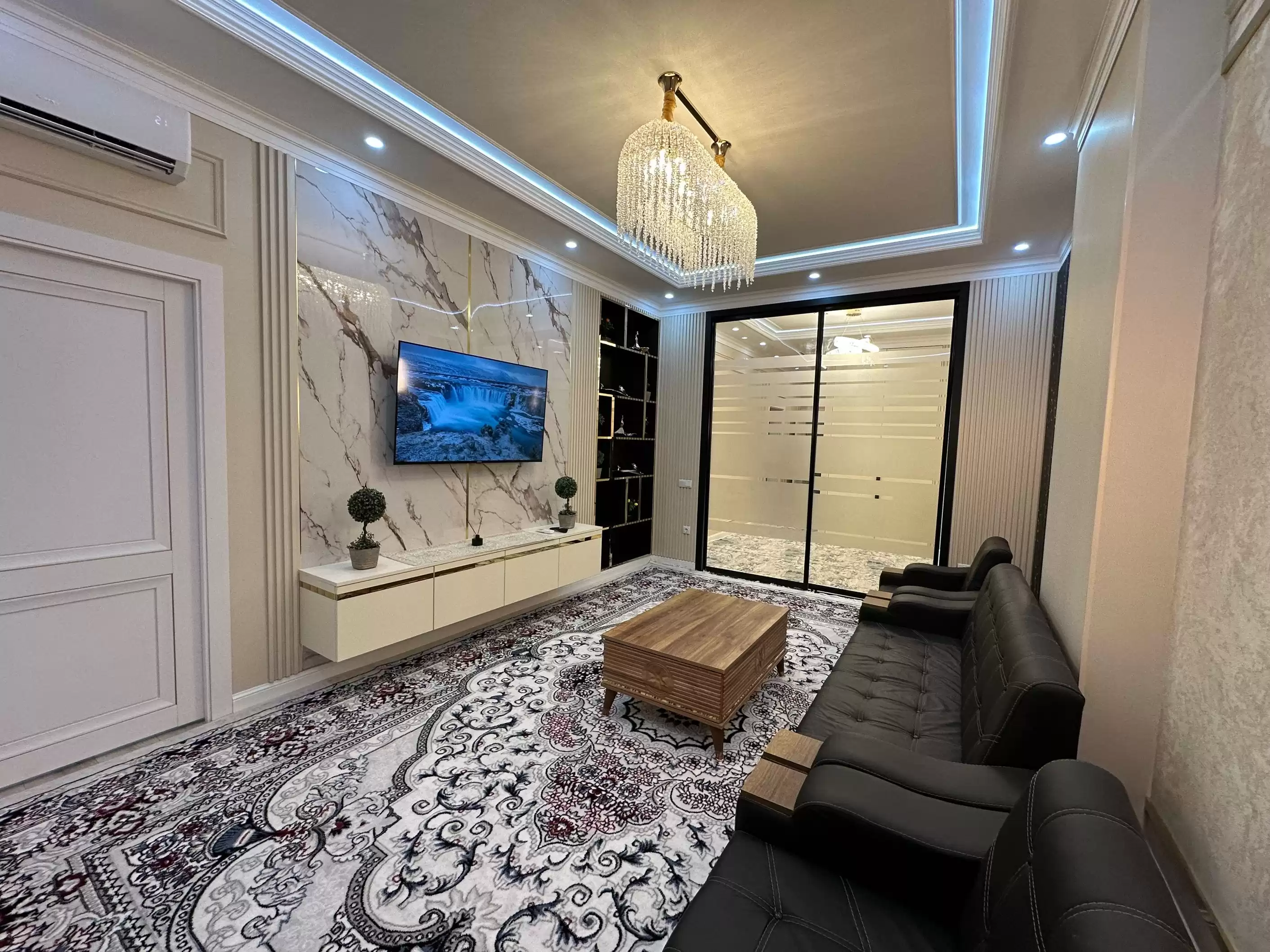 3-к квартира, 8 этаж, 110 м², 12 микрорайон