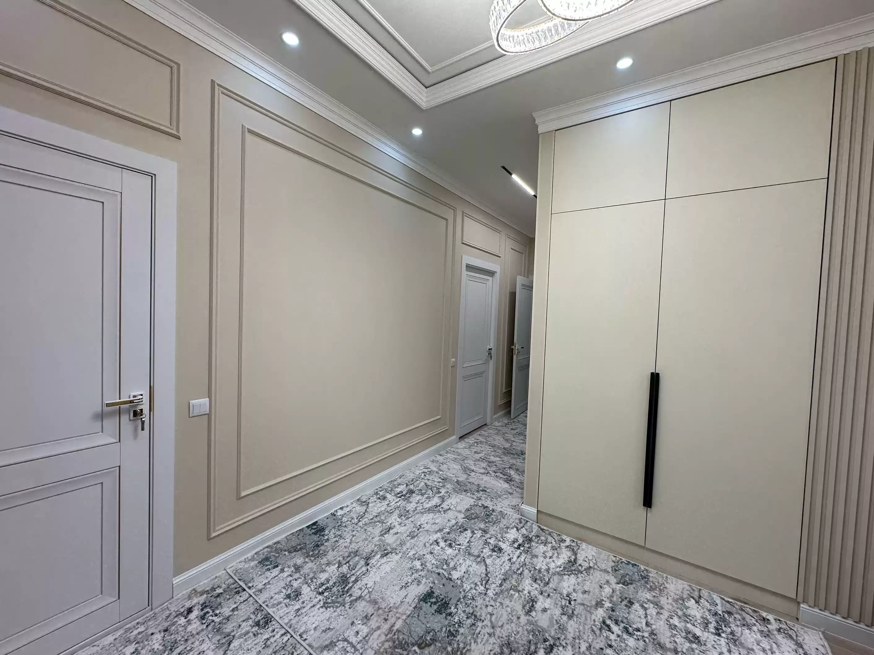 3-к квартира, 8 этаж, 110 м², 12 микрорайон
