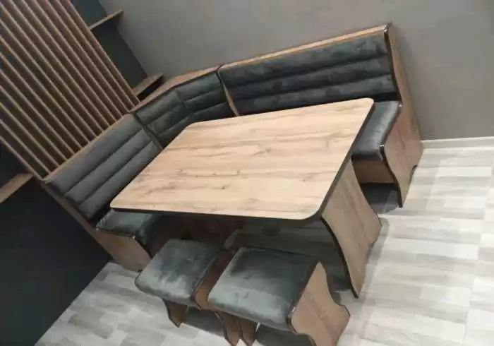 кухонный уголок 
