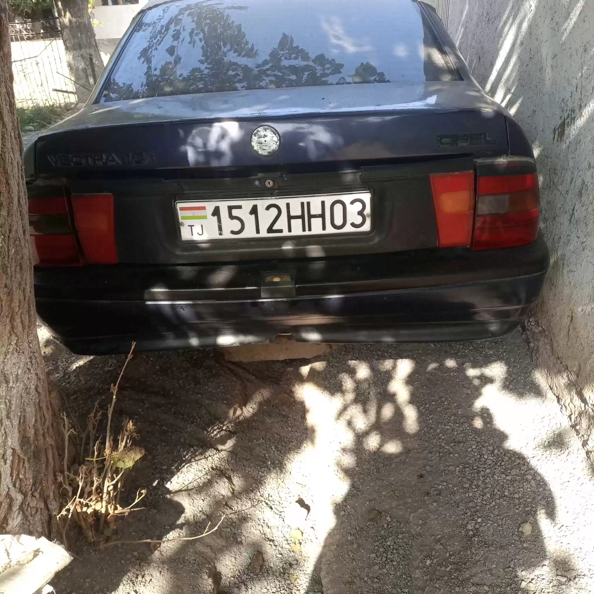 Opel Vectra a 1990
