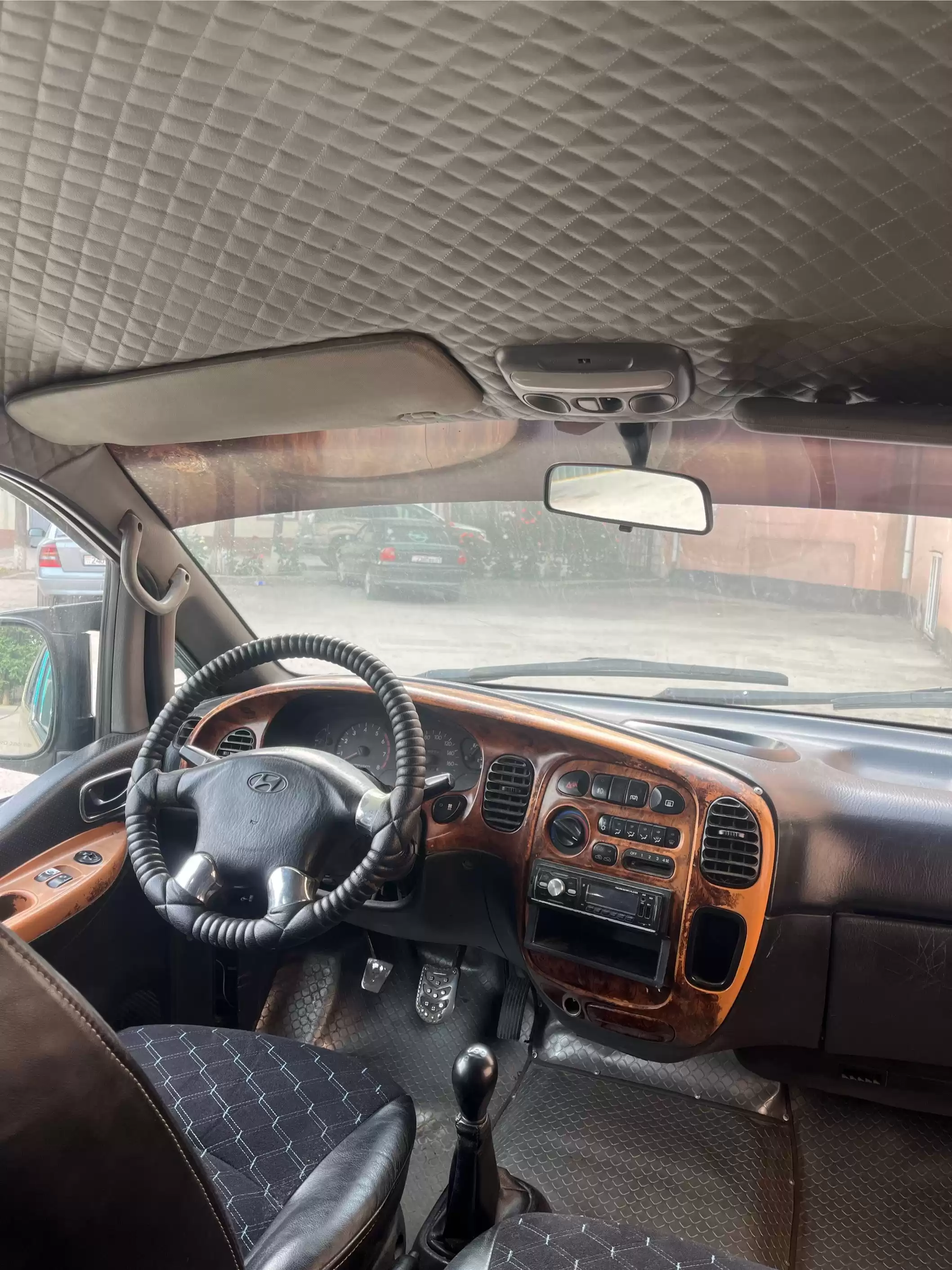 Микроавтобус Hyundai Starex, 2002