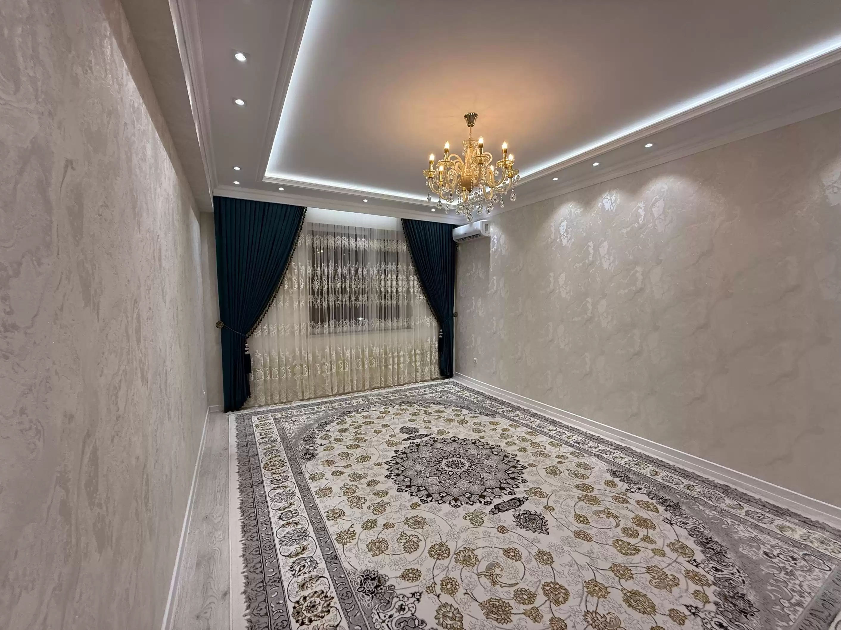 2-к квартира, 4 этаж, 79 м², 8 микрорайон