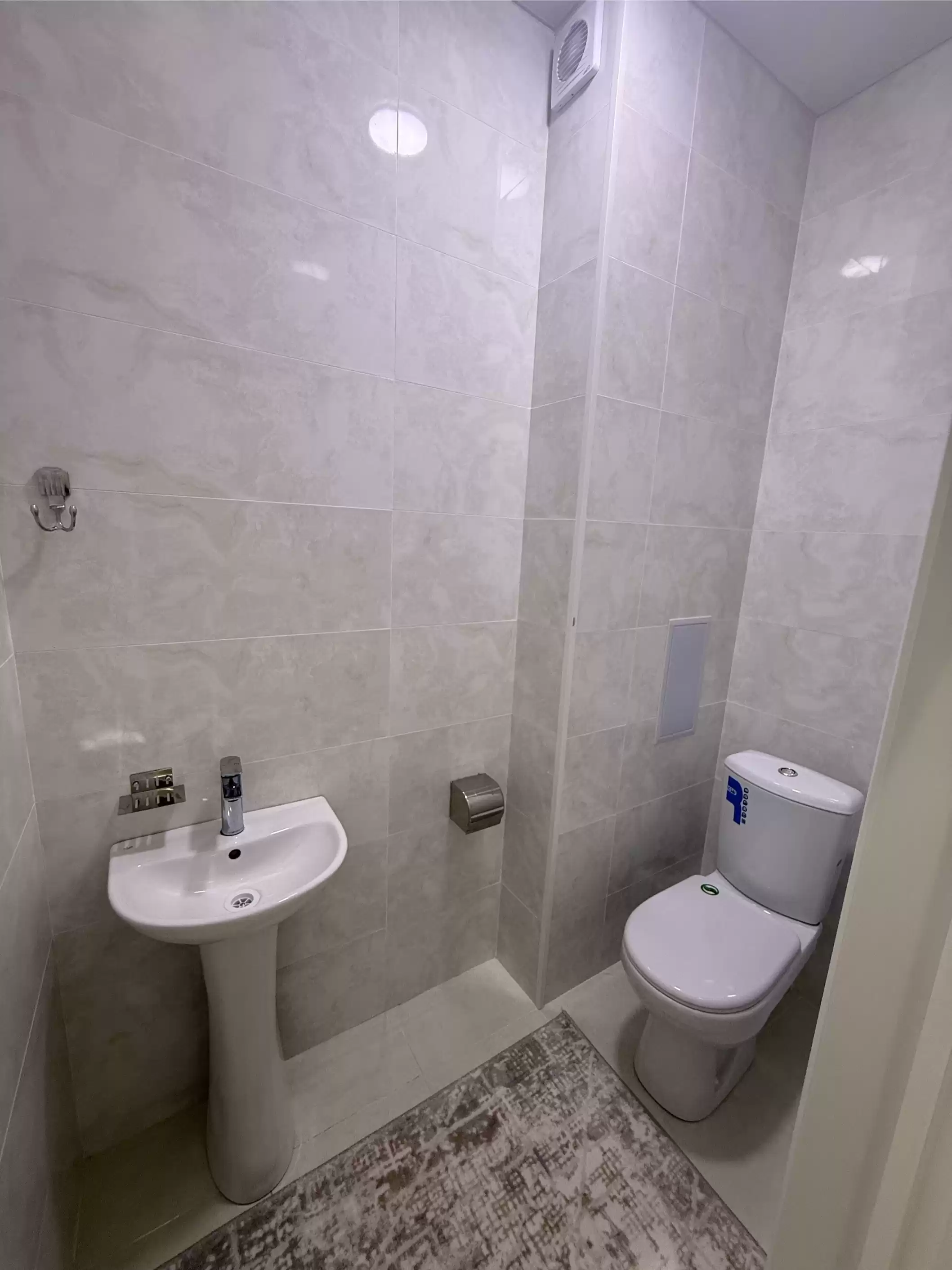 2-к квартира, 4 этаж, 79 м², 8 микрорайон