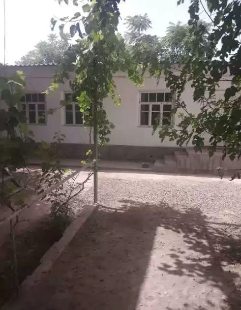 1 этажный, 5-комн. дом, 6 м², 6 соток, город Бохтар