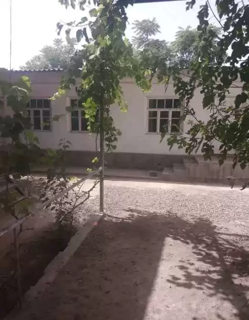 1 этажный, 5-комн. дом, 6 м², 6 соток, город Бохтар