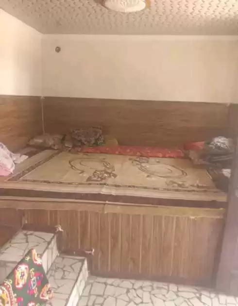 1 этажный, 5-комн. дом, 6 м², 6 соток, город Бохтар