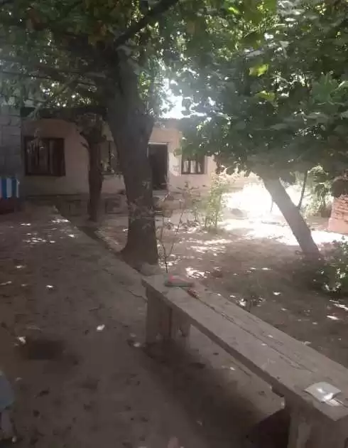 1 этажный, 5-комн. дом, 6 м², 6 соток, город Бохтар