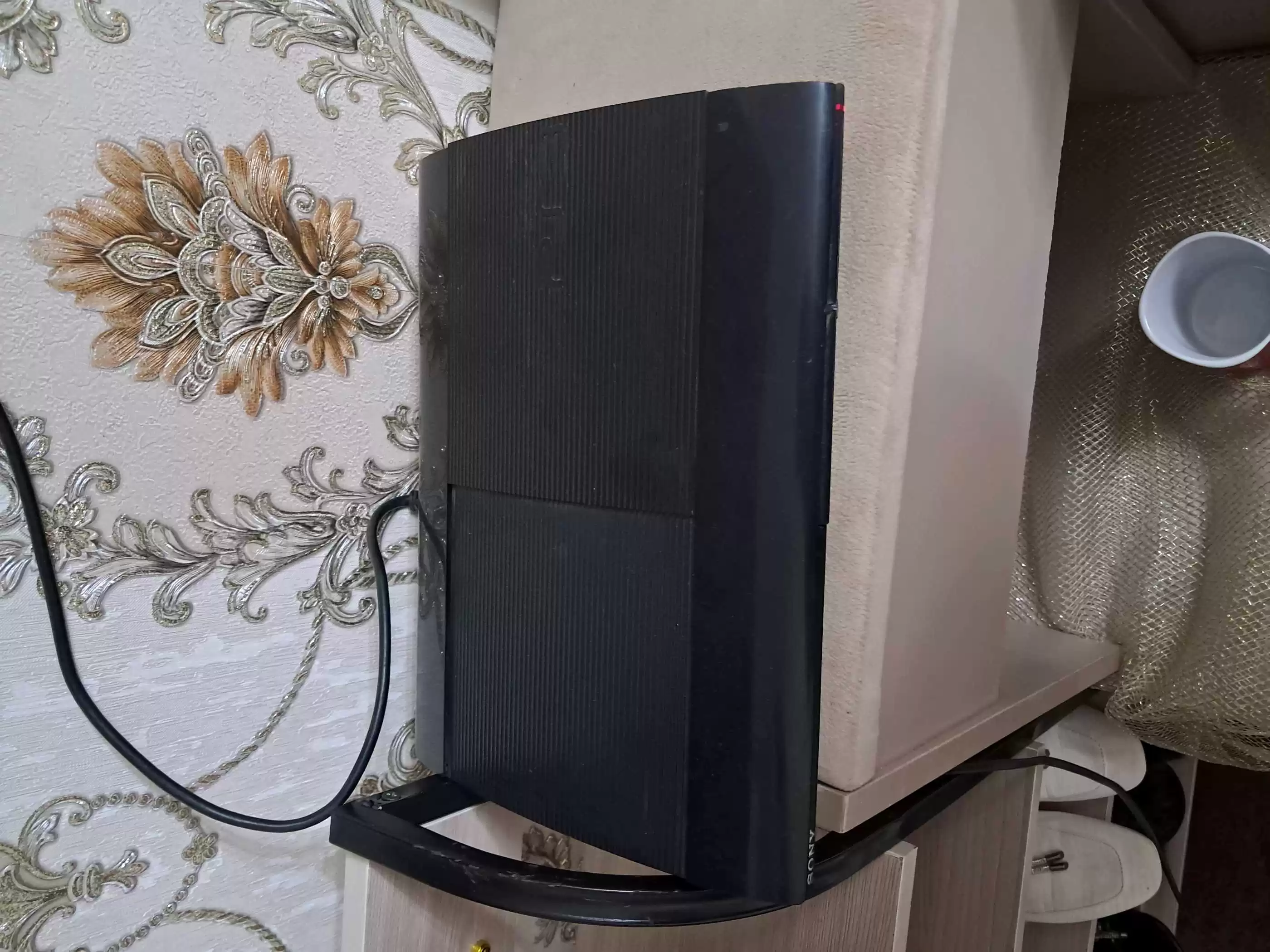 Playstation 3 super slim 500gb