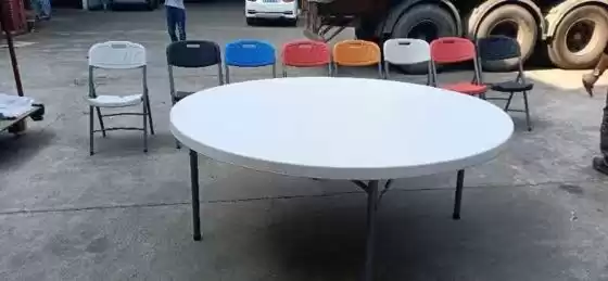 Стул пластиковый складной 