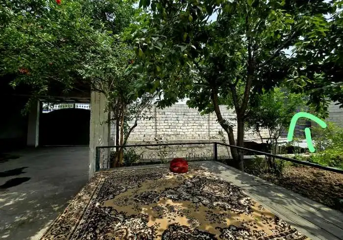 2 этажный, 9-комн. дом, 300 м², 6 соток, Фирдавси, район мясокомбинат