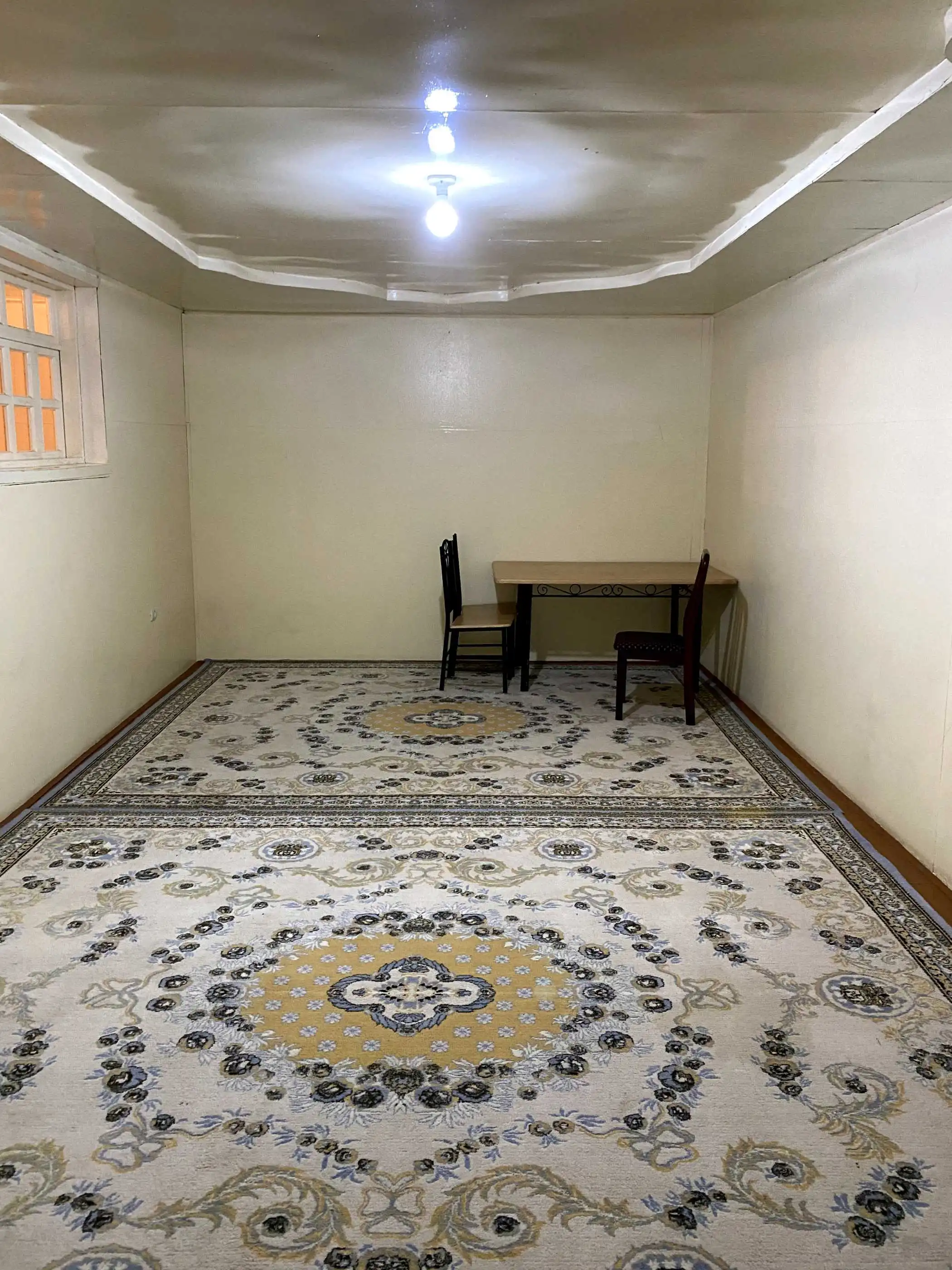 3 этажный, 14-комн. дом, 550 м², в центре города Куляб