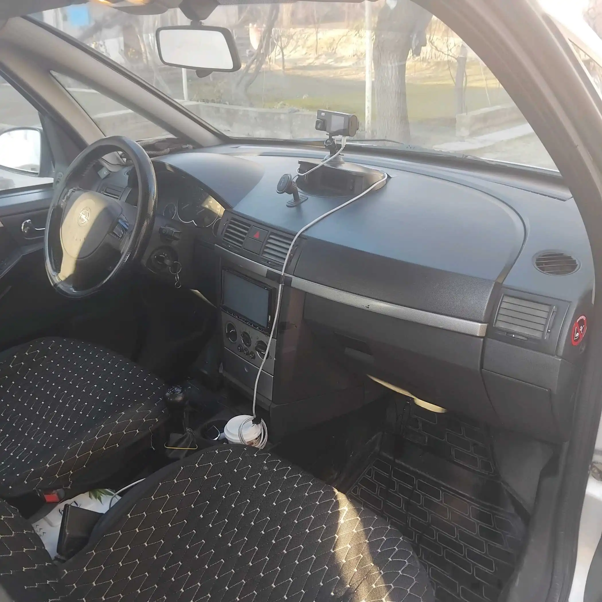 Opel Meriva 2004