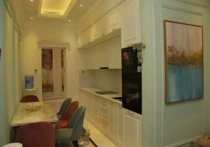 4-к квартира, 2 этаж, 200 м², Сино