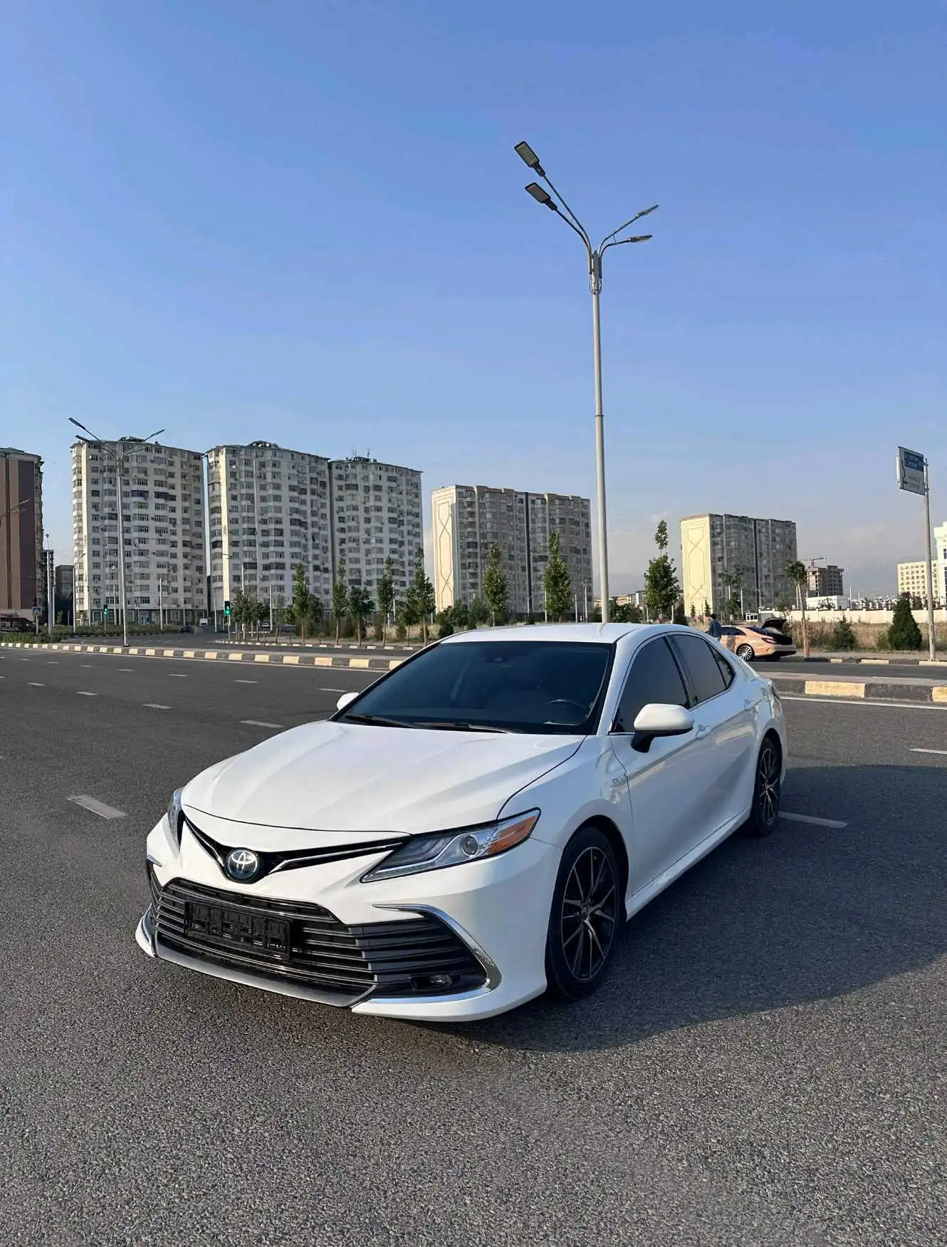 Toyota Camry 2019