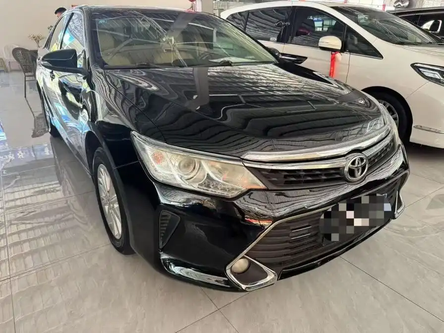 Toyota Camry 2016