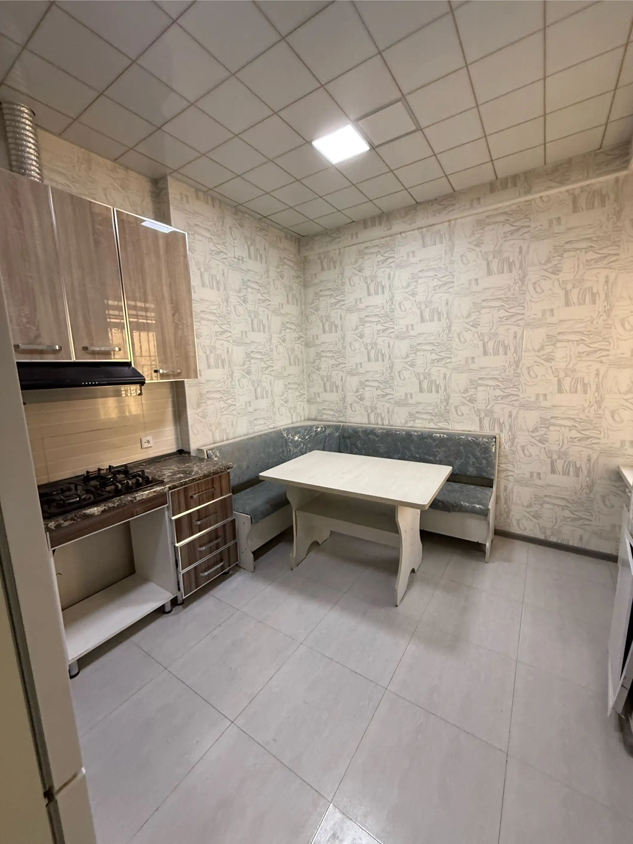 2-к квартира, 6 этаж, 70 м², Сино