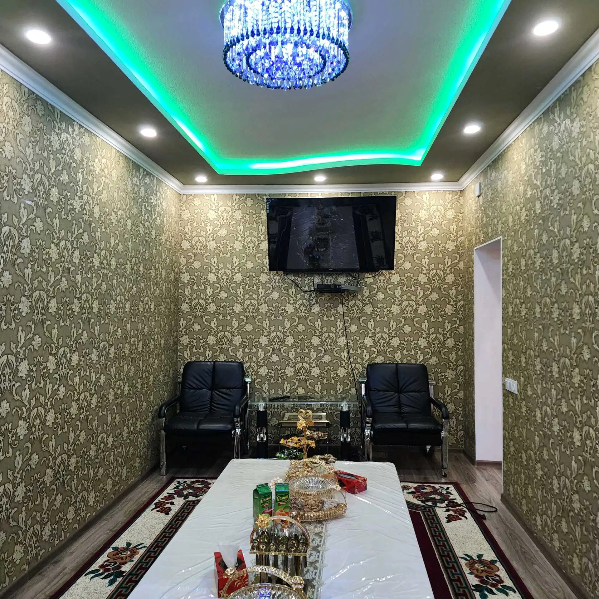 1 этажный, 5-комн. дом, 300 м², 3 соток, РУДАКИ