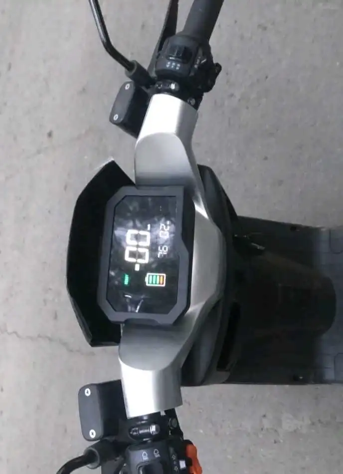Скутер SPEEDE
