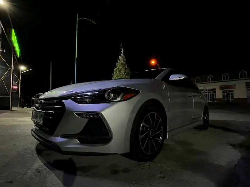 Hyundai Elantra 2018