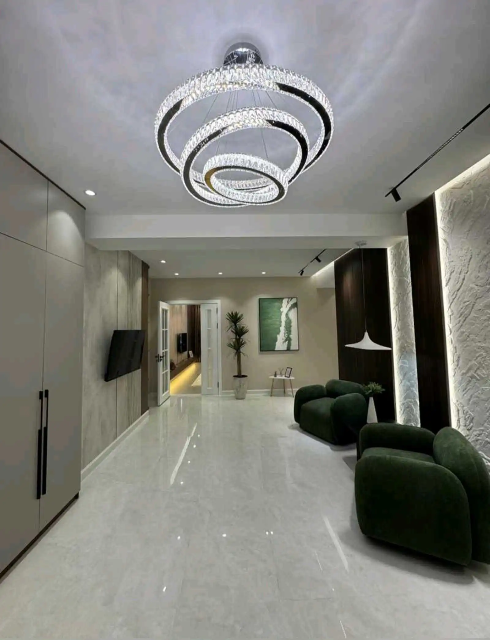 3-к квартира, 10 этаж, 132 м², Шохмансур