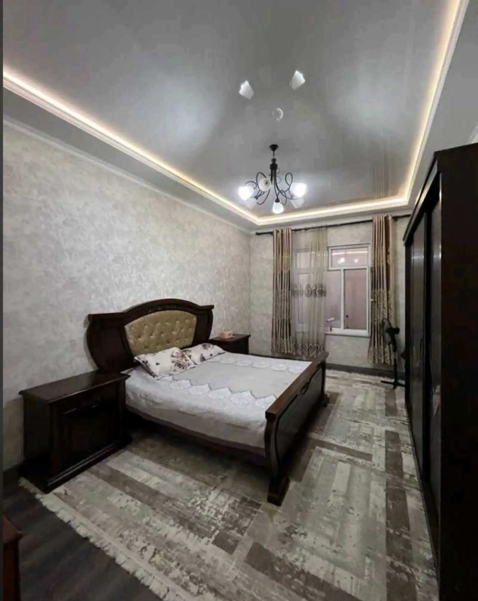 1 этажный, 10-комн. дом, 280 м², 3 соток, Сино