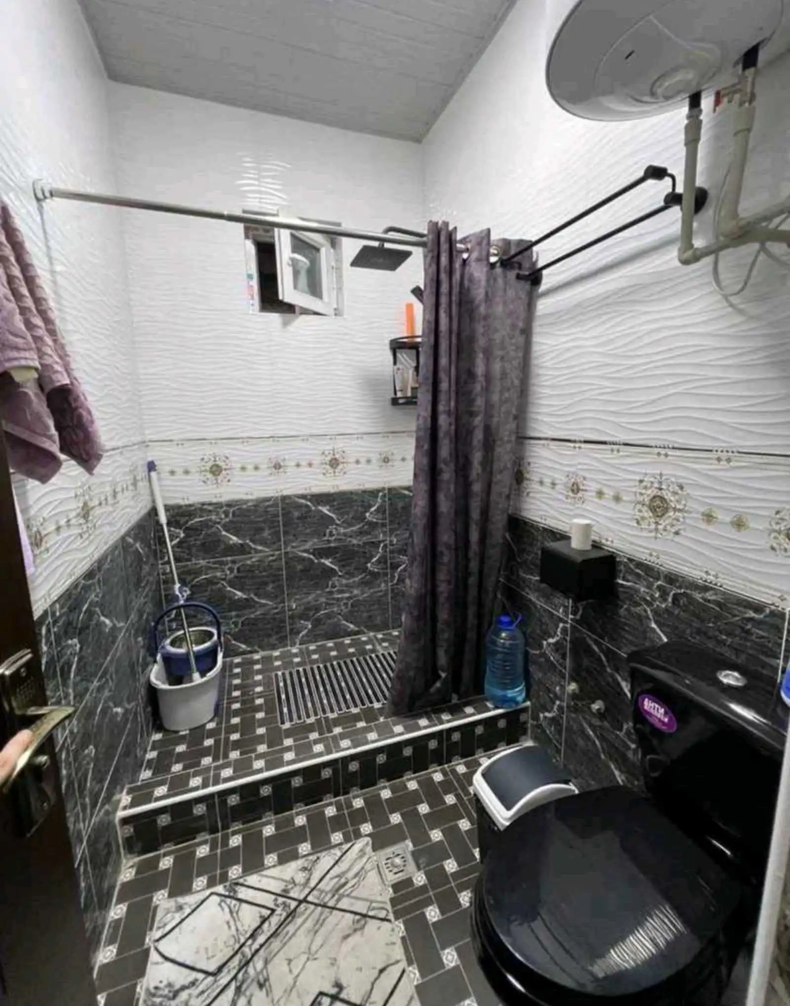 1 этажный, 10-комн. дом, 280 м², 3 соток, Сино