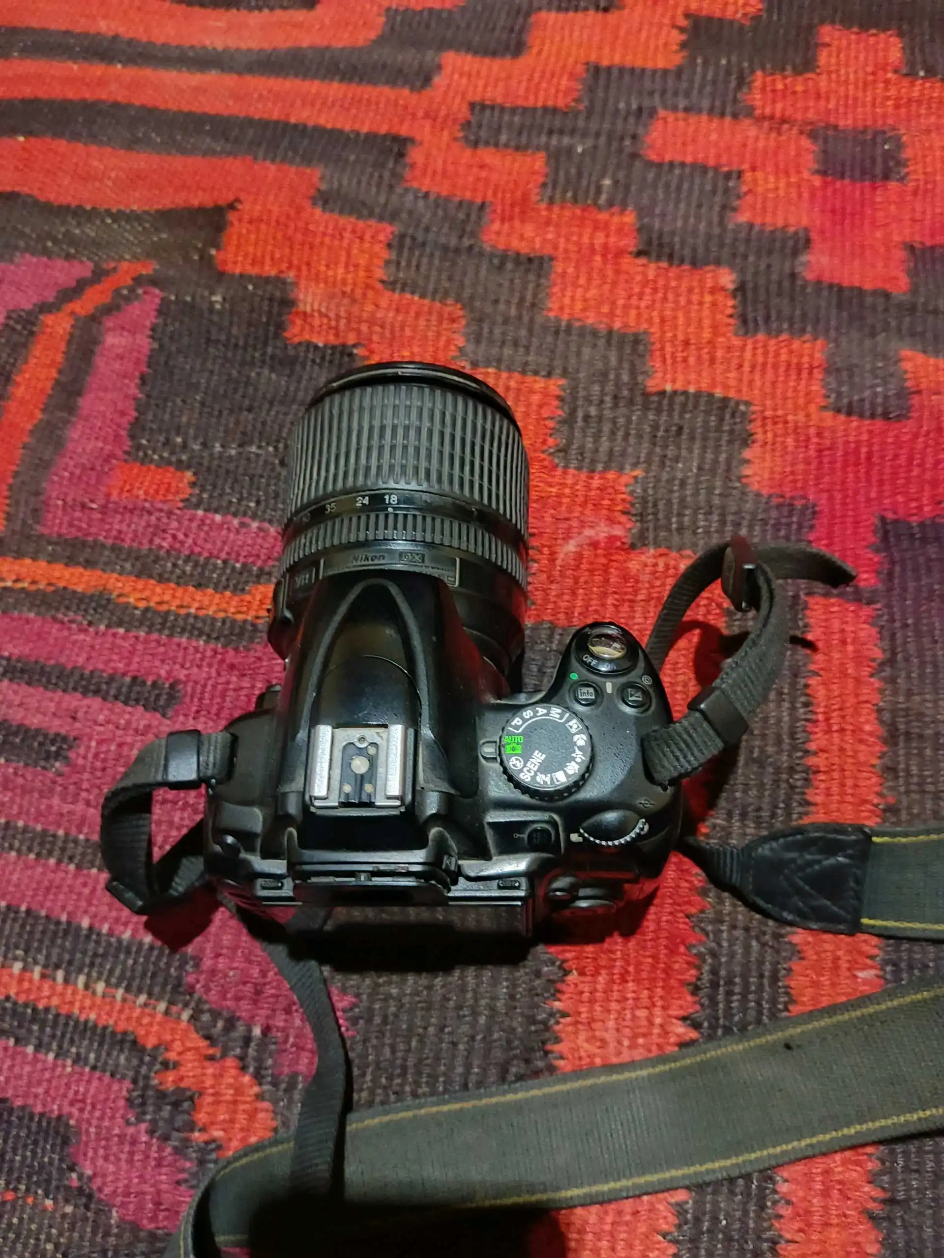фотоаппарат Nikon D5000