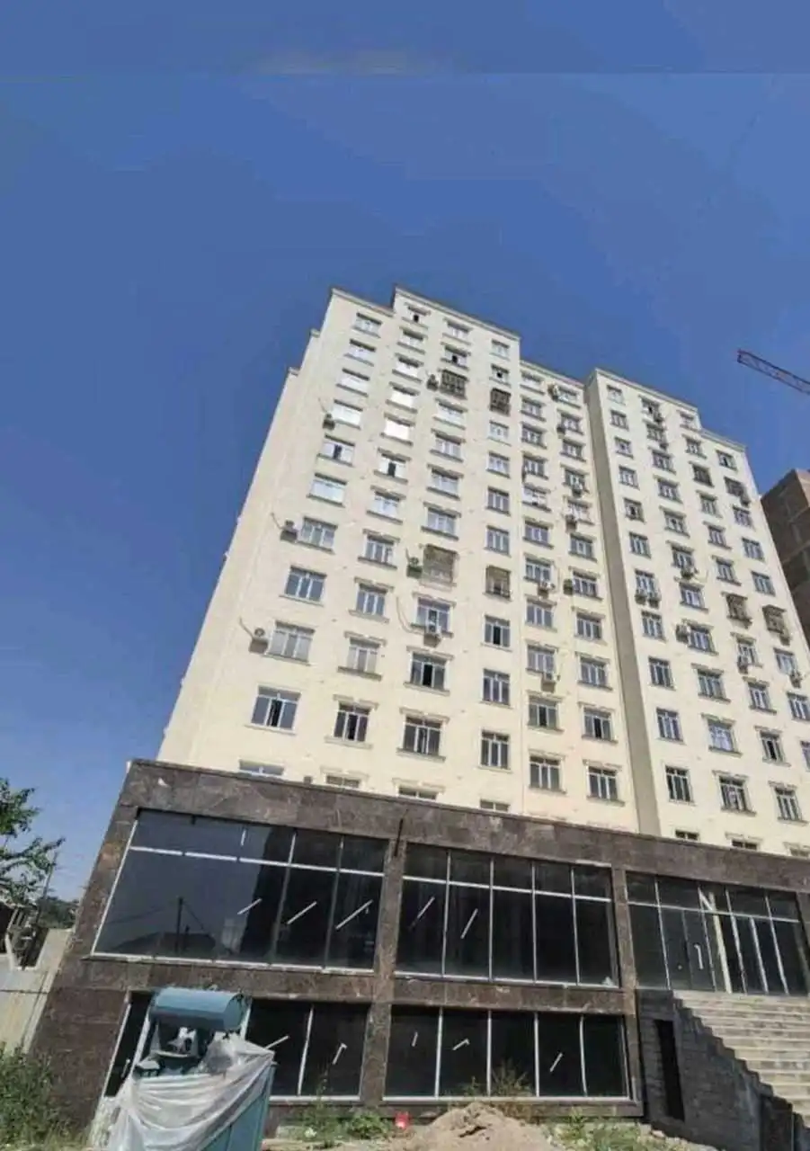 3-к квартира, 5 этаж, 60 м², шохмансур