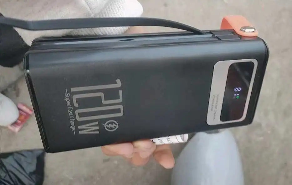 Повербанк Lenyes PX288D 20000mAh 22.5W+QC3.0+PD