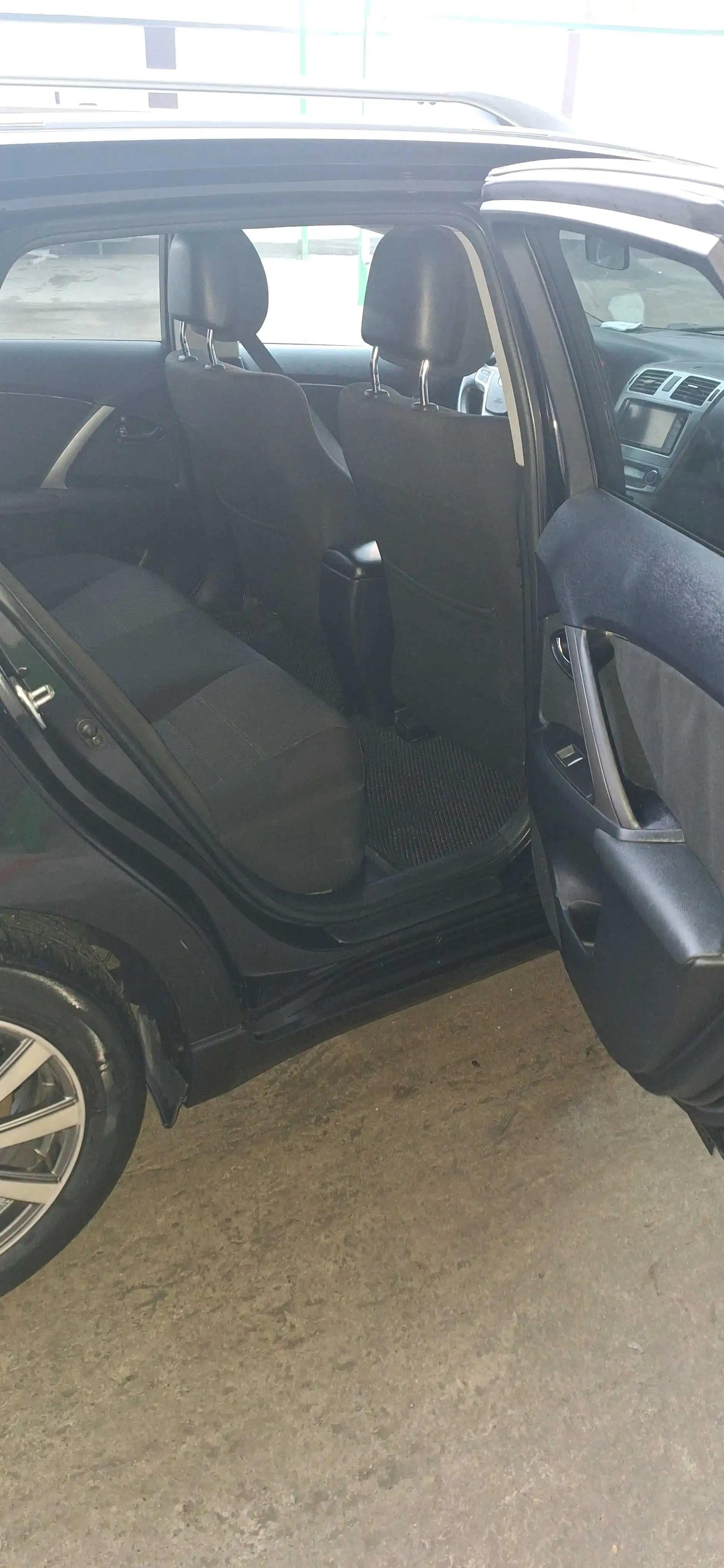 Toyota Avensis 2014