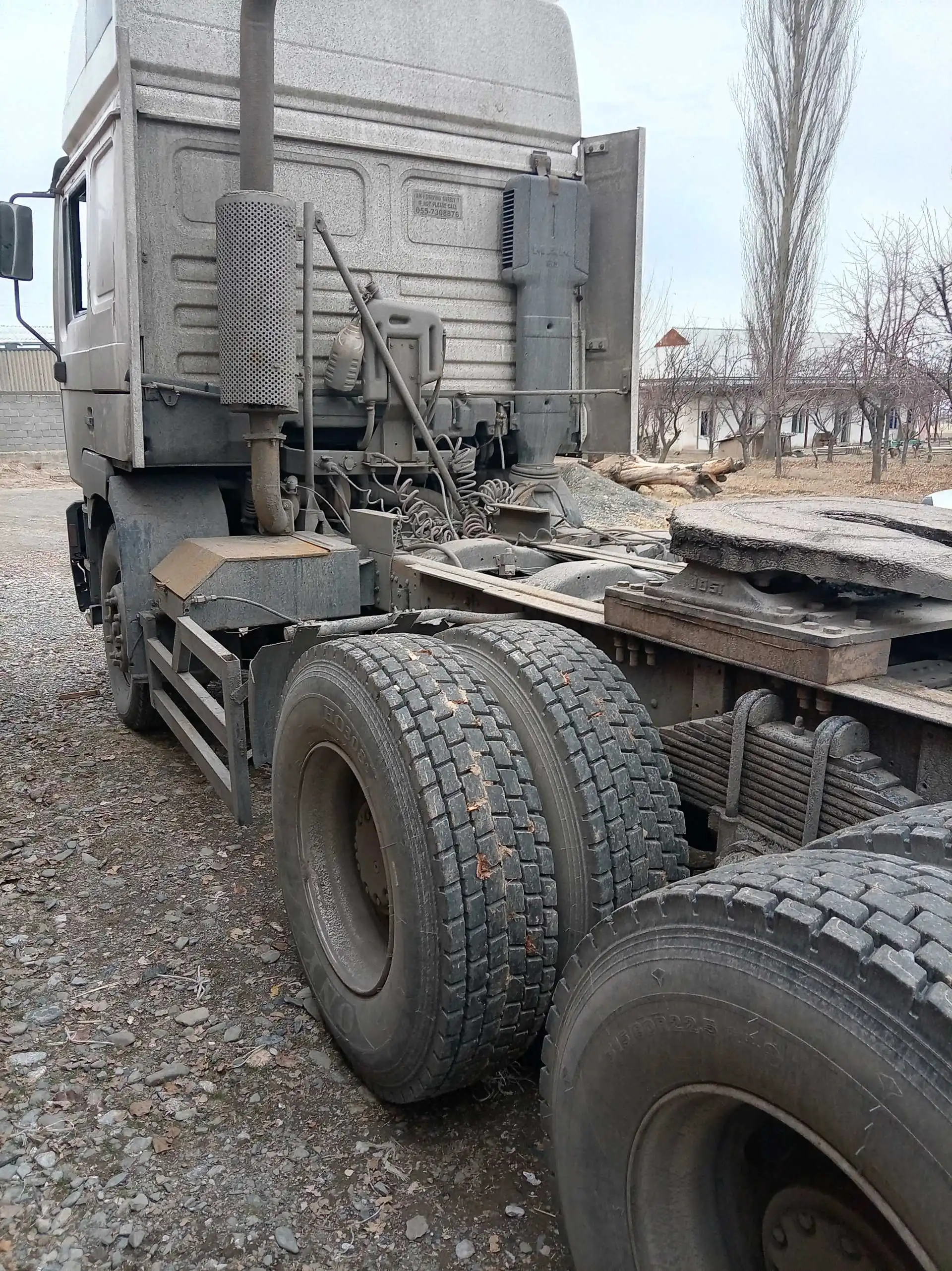 Shacman тягач 