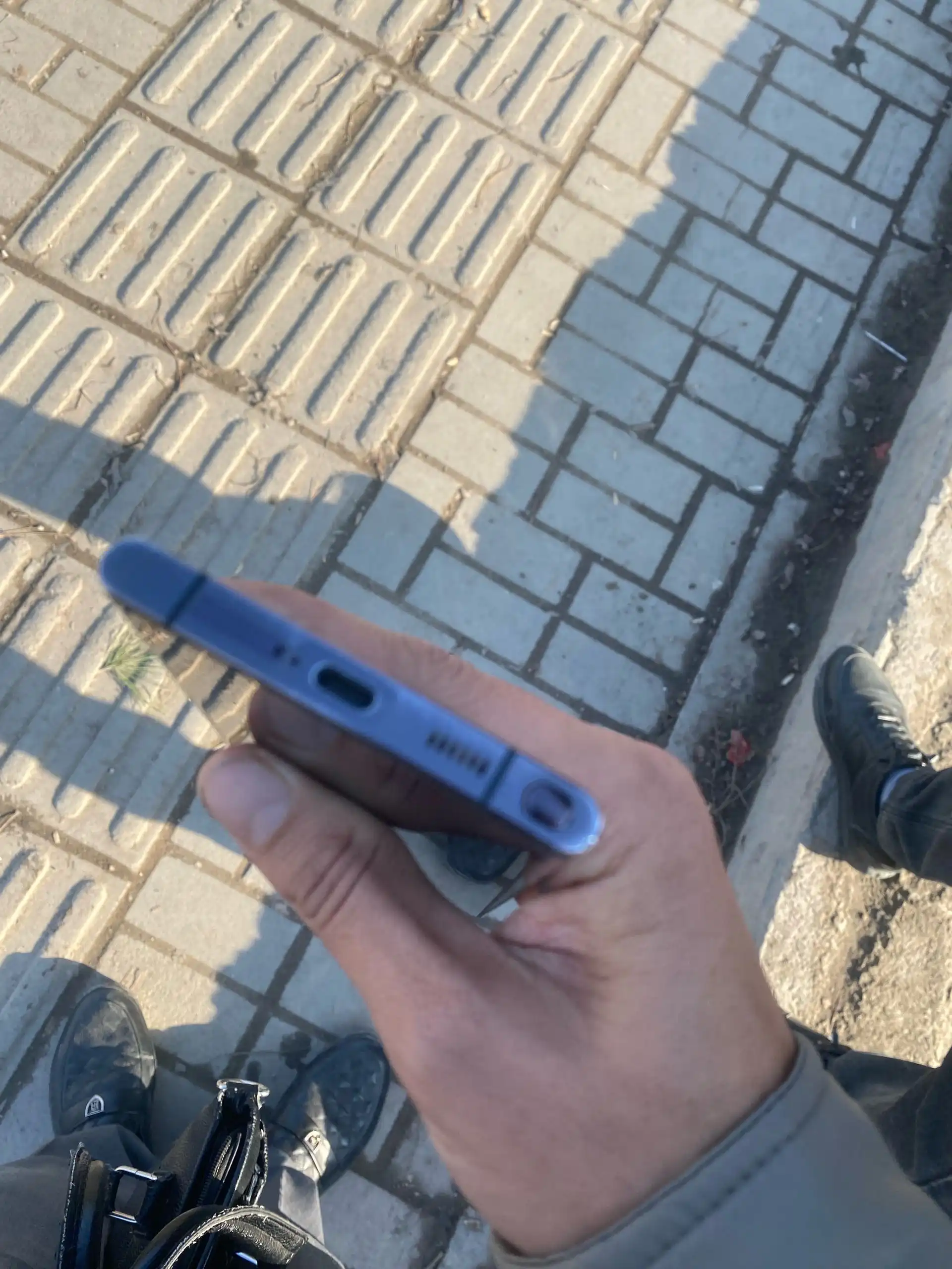 Телефон Galaxy S22Ultra